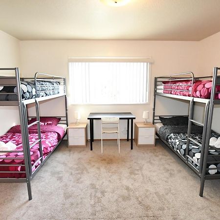 Hostel Style Shared Room Дейлі-Сіті Екстер'єр фото
